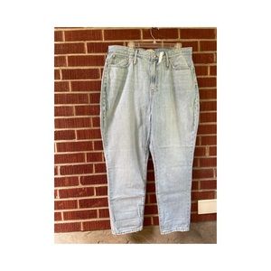 The Curvy Perfect Vintage Jean in Fitzgerald Wash